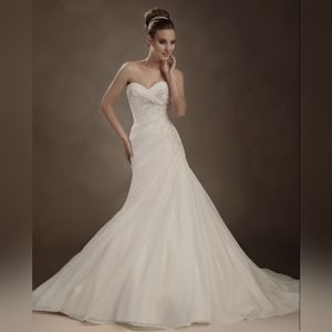 Sophia Tolli Octavia Wedding Dress size 4